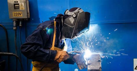 metal fabrication and welding schools|affordable welding schools.